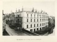 Maison du Gagne Petit, Rue du Pont Neuf phototypie noir et blanc (Henri Desforges) [1902].