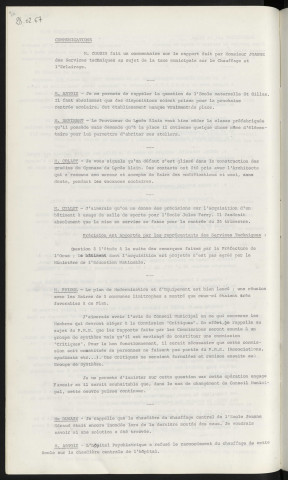 Acquisition par la ville d'une portion de terrain à usage de passage commun place du Bas de Monsort, appartenant à Mr et Mme LECOQ.