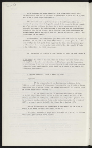 Centre hospitalier, voie d'accès rue de Fresnay.