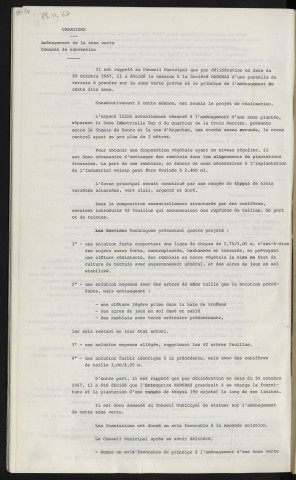 Urbanisme, aménagement de la zone verte, demande de subvention. Emprunt de 189 600 F prés de la caisse d'aide à l'équipement des collectivités locales pour financer l'acquisition d'un terrain destiné à la construction d'un parc d'expositions.