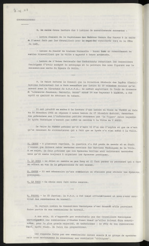 Remerciements de la supérieure des petite sœurs des pauvres pour le repas des vieillards lors de la fête de Noël, comité de liaison de Normandie du soutien bienveillant, union nationale des combattants pour le nettoyage et peinture du square du Poilu. Information de la direction générale des impôts en accord avec le directeur de la S.E.I.T.A., le fonds de commerce "Librairie Journaux, Mercerie, Bazar" 14 rue Guynemer à Alençon. Réponse du Maire de Vannes sur l'information publiée dans "le Figaro", lycée technique n'a rien coûté à la ville. Examen de certains ouvriers des services techniques de la ville. Lancement officiel du P.M.E., commissions de travail.