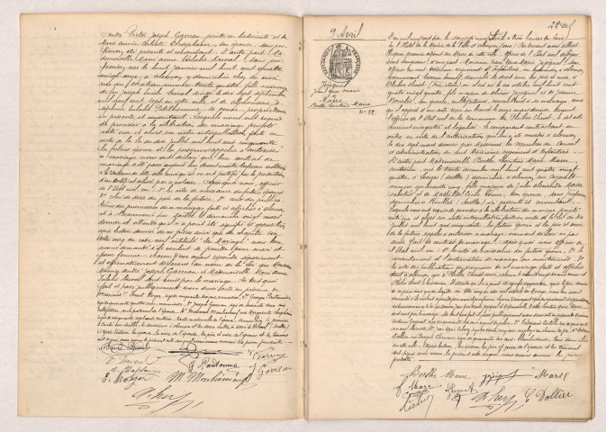 Acte de mariage de GARREAU Maurice André Joseph et DUVAL Marie Anne Eulalie (07 avril 1910), Acte de mariage de JÉZEQUEL Jean Yves Marie et MARRE Berthe Léontine Marie (09 avril 1910).