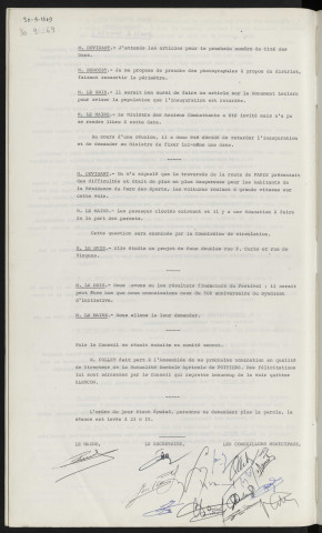 Prochain numéro de Cité des Ducs, demande d'article. Traversée dangereuse route de Paris. Projet de feux doubles rue Pierre Curie et rue des Vicques. Demande de bilan du 50ème anniversaire du syndicat d'initiative. Départ de Mr COLLET, nomination en tant que directeur de la Mutualité Sociale Agricole de Poitiers.