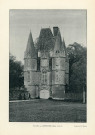Carrouges (Orne), le château, planche 901, phototypie noir et blanc, (cliché Martin) [1900].