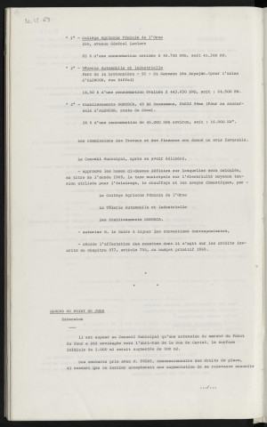 Taxe sur l'électricité, moyen tension, utilisée pour l'éclairage, le chauffage et les usages domestiques. Marché du Point du Jour, extension, Mr FRERY concessionnaire des droits de place.