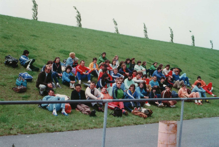 Championnat de France interclubs Angers, équipes masculines et féminines, photographie couleur, phot. Claude Varnier collection particulière Thierry Varnier, 2024, AMA.