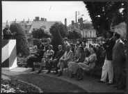 Inauguration du buste de Léon de La Sicotière [19 juin 1982], Arch.dép.de l'Orne, FRAD061_C_3NUM_0066Fi_0358.