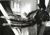 « de la matière jaillit l'industrie », sculpture ciment et bronze, photographie noir et blanc, collection particulière Letourneur, sd, (29.5 x 21cm), 2025, AMA.