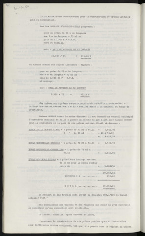 Enseignement, installation de préaux scolaires.