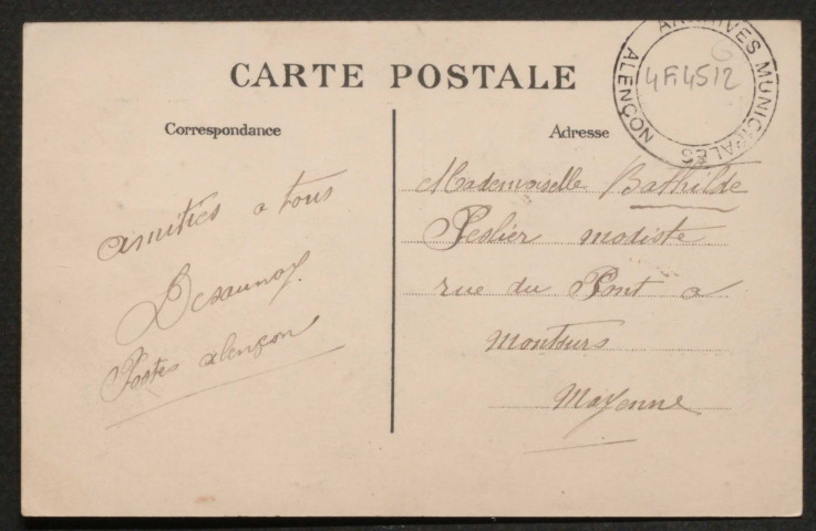 Alençon (Orne), fêtes de l'inauguration de l'Hôtel des Postes, arrivée du Ministre à l'Hôtel des Postes, carte postale ancienne noir et blanc n°11, A.M.F. éditeur, (Date cliche : 24 septembre 1911) (Date d'utilisation : 14 octobre 1911), (14x9), AMA, 2 exemplaires.