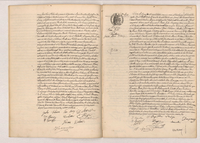 Acte de mariage de MARY Léon Joseph Désiré et DELAURIER Julia Augustine Émilie (29 avril 1905), acte de mariage de DESPREZ Rosa Jules et PAPILLON Juliette Marie Victorine (1er mai 1905)