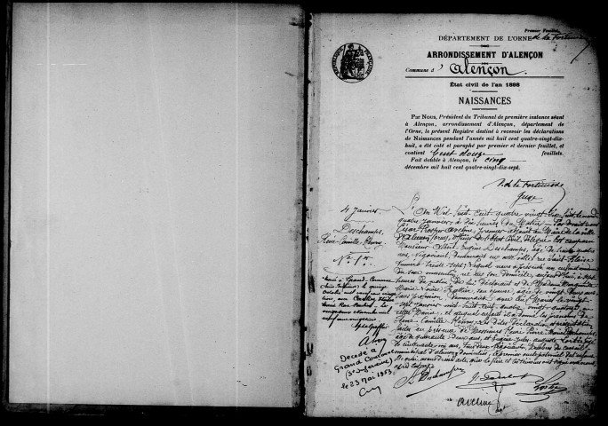 Registre des actes de naissance et adoption.