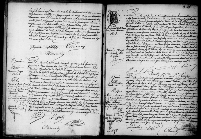 Registre des actes de naissance et adoption.