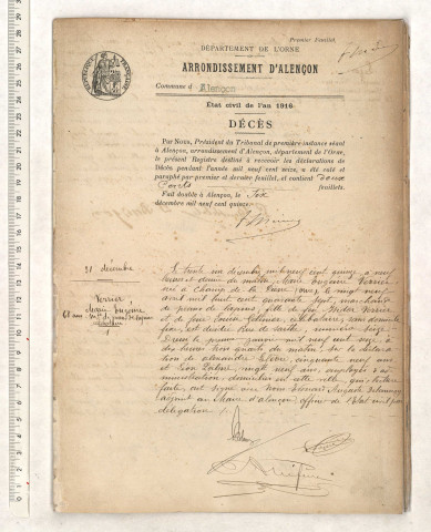 Registre des actes de décès (31 décembre 1915-31 décembre 1916).