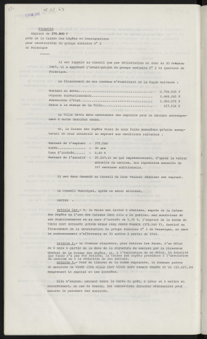Finances, emprunt de 375 000 F auprès de la caisse des dépôts et consignations pour construction du groupe scolaire n°2 de Perseigne.
