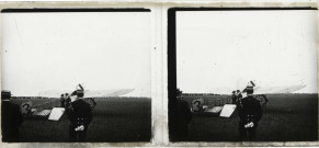 Alençon (Orne), fête d'aviation (juillet 1912), Sadi Lecointe sur monoplan Blériot sur le champ de manœuvres, DR, AMA.