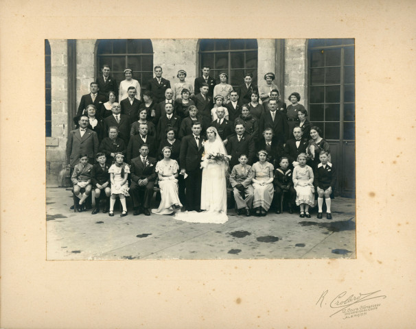 Mariage d'Albert Lesinger et Madeleine Laigneau (22 février 1936), photographie noir et blanc, R. Crolard Alençon, (cm x cm), acquisition 2025, AMA