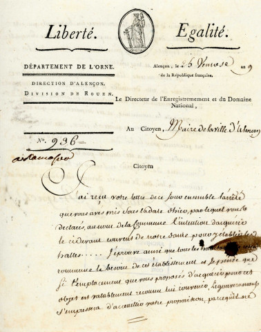 Acquisition du couvent des Fille Notre-Dame d'Alençon : extrait du registre des contrats de vente passés devant le préfet du département de l'Orne, décret, correspondance,
