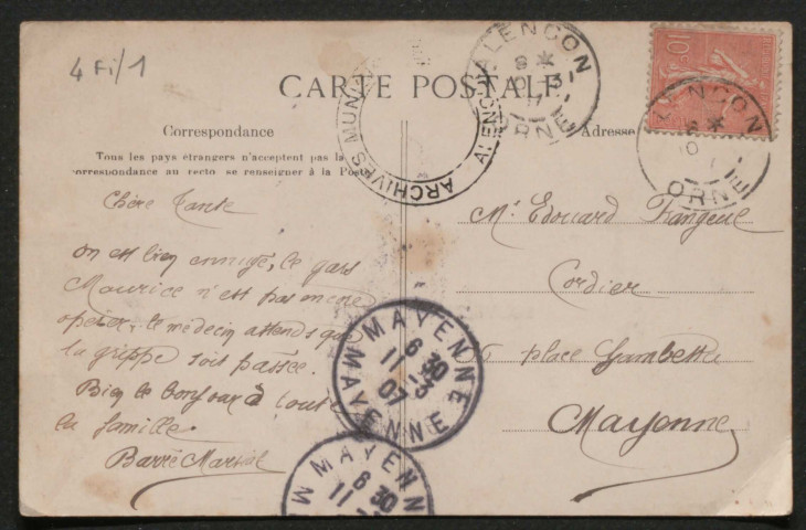 Alençon (Orne), "Souvenir d'Alençon", vues d'Alençon avec le Château, l'église Notre-Dame, l'Hôtel de Ville, la Tour couronnée, la Roseraie, le Champ de Foire, carte postale ancienne multivues noir et blanc, Peslier-Greslebin édition, Alençon, (Date d'utilisation : 11 mars 1907), (14x9), AMA, 3 exemplaires.