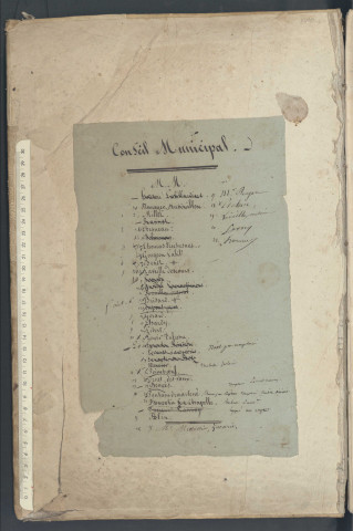 Registre des délibérations du conseil municipal (03 juin 1806 - 04 septembre 1811).