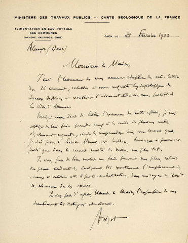 Renforcement de la distribution d'eau de la ville d' Alençon, recherche sur la possibilité de captage des eaux de sources du Sortoir (Semallé), source du ruisseau de Rochelie (Livaie), source de la Blanchisserie de Guéramé : correspondance.