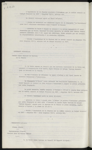 Assurances, de 2 fourgonnettes "Citroën" 2 C.V. Assurance automobile, camion super Gallion du service de la voirie.