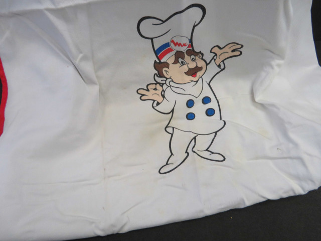 Tablier de cuisine Moulinex (avec dessin Petit Chef), (coton) Alençon Moulinex, don de l'association Moulinex Jean Mantelet.