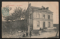 Damigny (Orne), La mairie, carte postale ancienne noir et blanc, Parisel-Rivière, édit, épicerie-tabacs. Damigny, phototypie A. Breger frère, Paris, (date d'utilisation : 07 septembre 1907), acquisition 2021, AMA.