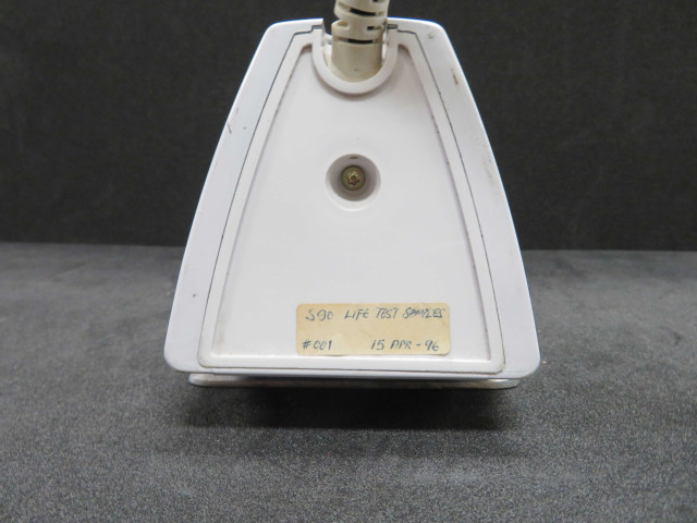 Fer à repasser S90, life test samples (prototype, 15 avril 1996), Alençon Moulinex,don de l'association Moulinex, Jean Mantelet.