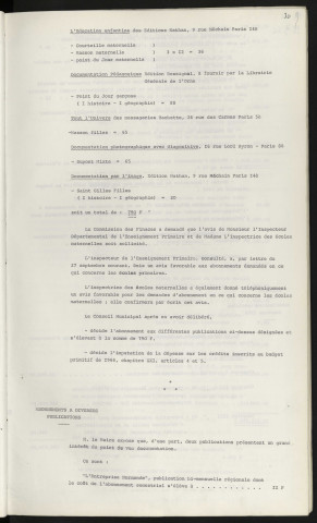 Abonnements à différentes publications pour des établissements scolaires. Abonnements à diverses publications.
