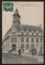 Alençon (Orne), Place du Palais, carte postale ancienne noir et blanc n°30, A.M.F éditeur, [date cliché : 1908], (date d'utilisation : 1911), (14x9), AMA, 2 exmplaires.