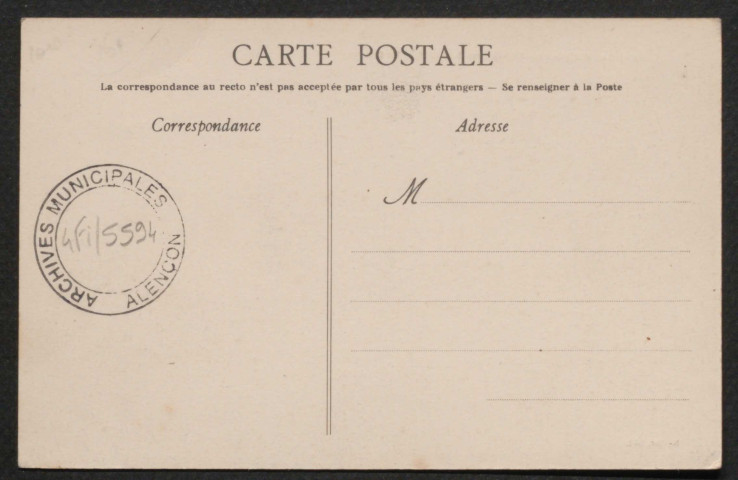 Condé-sur-Sarthe (Orne), Le bourg, carte postale ancienne noir et blanc, sd, (14x9), acquisition 2021, AMA.