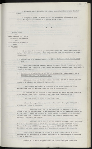 Quartier de Perseigne, avant-projet du groupe scolaire n°3. Acquisitions, agrandissement de l'école des filles de Monsort, acquisition de l'immeuble Aubry 36-38 rue Saint Pierre et immeuble de Melle CHEVRIER Germaine 8 rue du bas de Monsort cadastré BP n°211 demeurant 33 rue du Change.