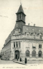 Alençon (Orne), L'Hôtel des postes, carte postale ancienne noir et blanc n°102, édition M L, (Date d'utilisation : 12 juillet 1919 ), (14x9), AMA.