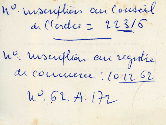 Carte de visite de Madeleine Pesche, verso numéro d'inscription au conseil de l'ordre, numéro d'inscription au registre du commerce (9.5 x 7).