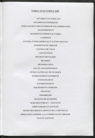 Registre des décisions et des délibérations du conseil communautaire (24 Février - 21 Décembre 2000)