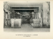 La Marbrerie Émile Mallet, 53 rue Saint-Blaise, vue intérieure, phototypie noir et blanc (Henri Desforges) [1902].