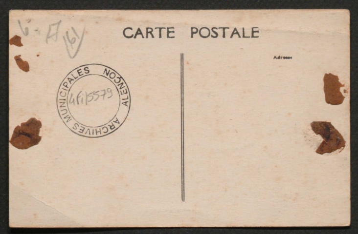 Cuissai (Orne), le monument aux morts, carte postale semi-moderne noir et blanc, édition, Gaignard, sd, (9x14), acquisition 2021, AMA.