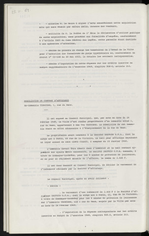 Voirie, élargissement de la rue de la Poterne, acquisition de l'immeuble MORDEFROY 21, 23 et 25 rue de la Poterne. Résiliation du contrat d'affichage, ex immeuble TESNIERE, 1 rue du Mans.