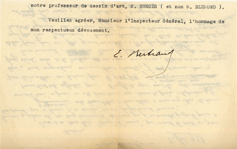 Lettre envoyée à Louise Hervieu la remerciant pour l'envoi de ses deux livres "Sangs" et "Crimes" et de ses dédicaces .