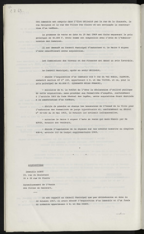 Acquisition, immeuble de Mr et Mme VICTOR 5 rue du Val Noble, construction d'un théâtre, maitre HUVEY notaire. Acquisitions, immeuble AUBRY 19 rue du Boulevard, 36 et 38 rue Saint Pierre, agrandissement de l'école de fille de Monsort.