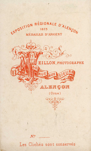 Portrait d'un homme, studio, photographie noir et blanc, tirage albuminé, Alphonse Veillon, [1873-1878], acquisition 2022 .