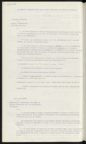 Bâtiments communaux, cession d'appartement cité Jean Leboucher. C.E.S. Saint Exupéry, installation téléphonique intérieure et contrat d'entretien pour les extincteurs d'incendie.