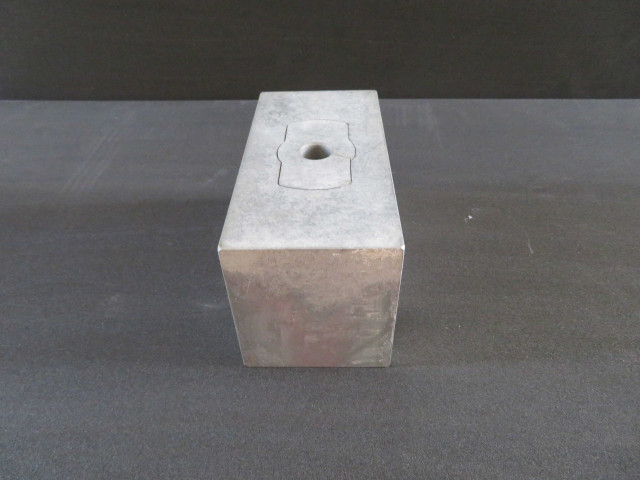 Outillage, 2 pièces (aluminium), (don de l'association Moulinex Jean Mantelet), AMA