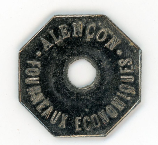 Guerre 1914-1918, secours alimentaires, fourneaux économiques d'Alençon : jeton octogonal (métallique), bon de 5 centimes, acquisition 2025.