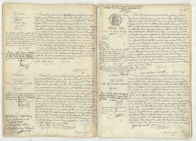 Acte de naissance de TAVET Charlotte Marie enfant naturel (31 janvier 1907),acte de naissance de BERNARD Hélène Jane Marie Juliette (1 février 1907),acte de naissance de FRAUDIN VALLEE Marguerite Marie Thérèse enfant naturel (2 février 1907),acte de naissance de BERNARDET Marthe Ernestine Fernande (3 février 1907).