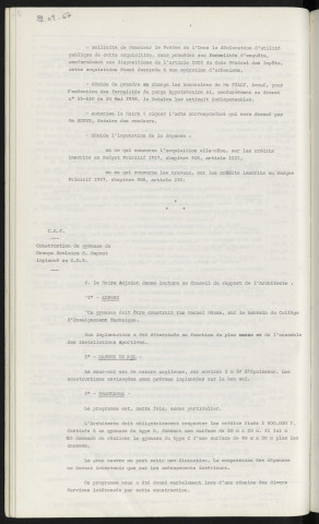 Acquisition d'une parcelle de terrain 24 rue de l'Ancienne Mairie appartenant à Mr Mme GOALIC. demeurant 15 avenue Chanteloup, garage préfabriqué sis 22 rue de l'Ancienne Mairie. Gesnes, construction du gymnase du groupe scolaire Emile Dupont, implanté au GESNES., rue Marcel Mézen.