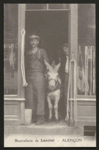 Alençon (Orne), Bourrellerie de Lancrel, carte postale ancienne noir et blanc n°1152, carte éditée par A.C.N.M, 15e salon 26/11/95, tirage limité à 1500 exemplaires, 22816 bémo graphic, sd, (14x9), AMA, 2 exemplaires.