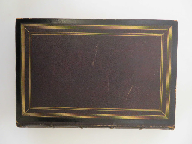 Le Maout Emmanuel, "Botanique Organographie et Taxonomie, histoire naturelle des familles végétales et des principales espèces suivant la classification de M. Adrien Jussieu" (avec planches couleurs), volume relié, imprimerie Bénard et CieParis, 1852, 388p.