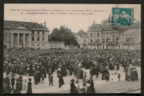 Alençon (Orne), Fêtes de l'inauguration de l'Hôtel des Postes, Festival, Place d'Armes, Morceau d'ensemble, carte postale ancienne noir et blanc n°2, A.M.F. éditeur, (Date cliche : 24 septembre 1911) (Date d'utilisation :), (14x9),AMA.